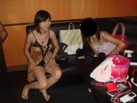 美腿走光 - 小姨子带了个朋友和我一起KTV - 6.jpg