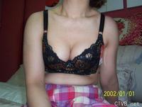 美腿走光 - 少妇丰满的大奶子酥胸半露自拍 - 10.jpg