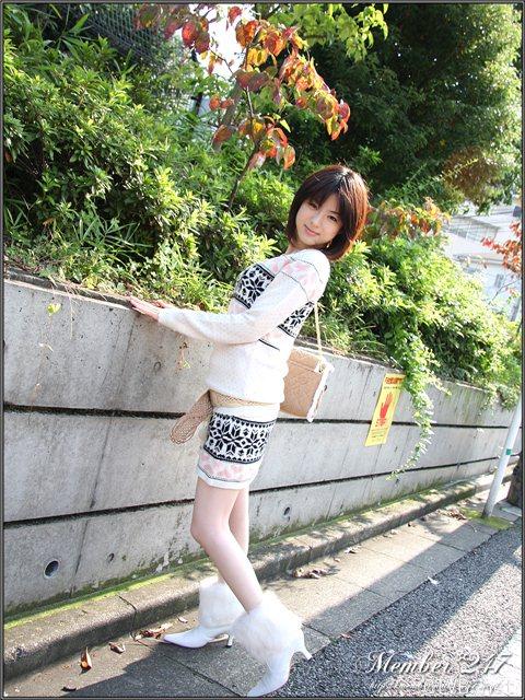 美腿走光 - 邻家小妹,美腿邻家小妹丝袜诱惑 - 4.jpg