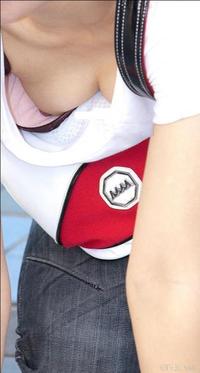 美腿走光 - 超真實的偷拍 - 1.jpg