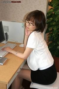 美腿走光 - 性感美女秘书薄丝诱惑 - 8.jpg