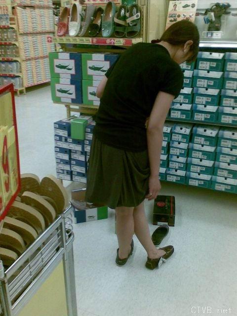 美腿走光 - 偷拍妳 - 9.jpg