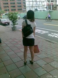 美腿走光 - 偷拍妳 - 16.jpg