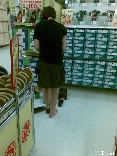 美腿走光 - 偷拍妳 - 7.jpg