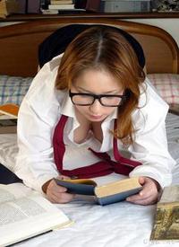 美腿走光 - 无意中偷拍的女人走光 - 3.jpg