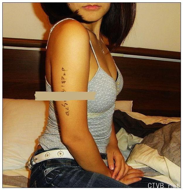 美腿走光 - 本土同居女友家中...高畫質攝影大公開 - 14.jpg