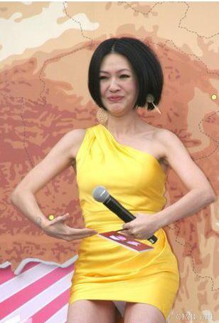 美腿走光 - 露底爆乳春光外泄的女星 - 12.jpg