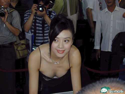 美腿走光 - 经典偷拍照 - 11.jpg