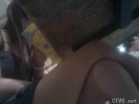 美腿走光 - 在图书馆桌底偷拍MM的大腿 - 6.jpg