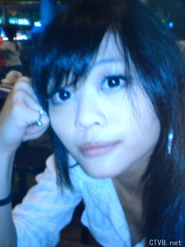 美腿走光 - 破解無名相册~有大发现 - 2.jpg