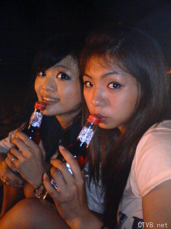 美腿走光 - 破解無名相册~有大发现 - 7.jpg