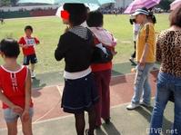 美腿走光 - 小学运动会裙底下的丝袜[ - 3.jpg