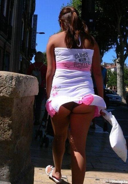 美腿走光 - 夏日的凉风吹起了美丽的裙角 - 15.jpg