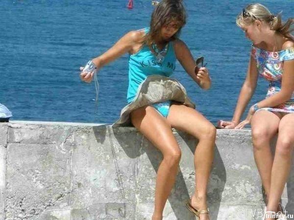 美腿走光 - 夏日的凉风吹起了美丽的裙角 - 1.jpg