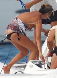 美腿走光 - 走光和偷拍 - 9.jpg