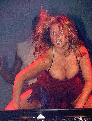 美腿走光 - 走光和偷拍 - 2.jpg