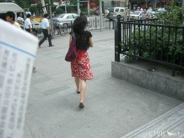 美腿走光 - 美女下体走光,偷拍美女下体 - 2.jpg