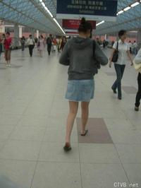 美腿走光 - 美女下体走光,偷拍美女下体 - 1.jpg