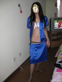 美腿走光 - 90后小妹居家诱惑黑丝自拍，high得很 - 4.jpg