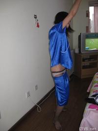 美腿走光 - 90后小妹居家诱惑黑丝自拍，high得很 - 8.jpg