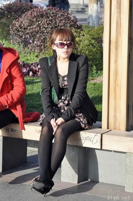 美腿走光 - 冬日时尚黑丝 - 6.jpg