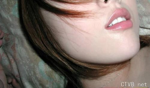 美腿走光 - 女人性高潮表情 - 15.jpg