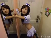 美腿走光 - 网游促销小姐的工作照 - 4.jpg