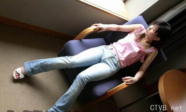 美腿走光 - 妹妹的粉紅乳头真是太绝了 - 17.jpg