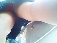 美腿走光 - 公共场所尾随跟拍女人小內褲 - 15.jpg