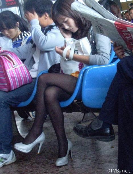 美腿走光 - 街拍-又来发美图了 - 7.jpg