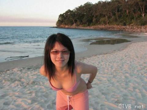 美腿走光 - 同事的電腦相冊 - 6.jpg