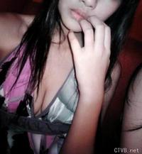 美腿走光 - 90后非主流美女的自拍诱惑 - 5.jpg