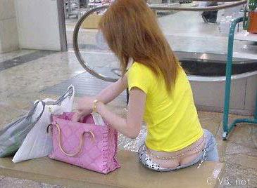 美腿走光 - 偷拍透明丁字裤 - 5.jpg