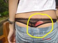 美腿走光 - 偷拍透明丁字裤 - 10.jpg