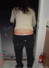 美腿走光 - 偷拍透明丁字裤 - 4.jpg