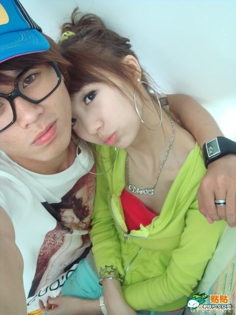 美腿走光 - 90后情侣激情自拍合集 - 12.jpg