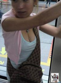 美腿走光 - 風情阿姨熟女诱惑 - 3.jpg