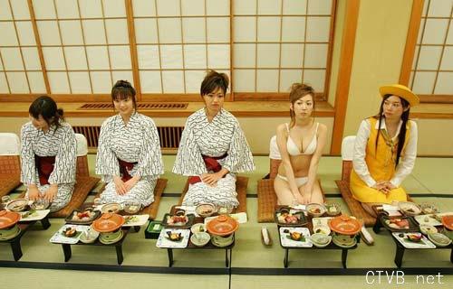 美腿走光 - 跟拍日本女_优培训全过程 - 15.jpg