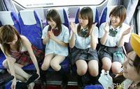 美腿走光 - 跟拍日本女_优培训全过程 - 1.jpg