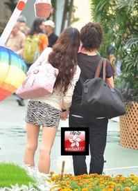 美腿走光 - 香港花卉展之斑马裙 - 2.jpg