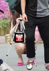 美腿走光 - 香港花卉展之斑马裙 - 3.jpg