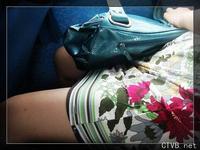 美腿走光 - 旅遊回來路上，女孩車上困了 - 6.jpg