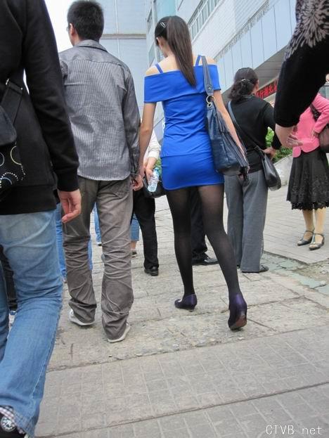 美腿走光 - 街拍美臀 - 2.jpg