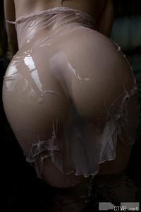 美腿走光 - 美妇屁股的诱惑 - 12.jpg