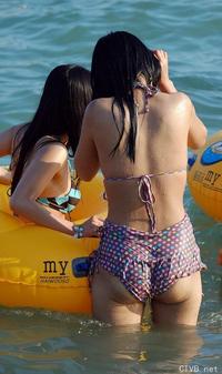 美腿走光 - 偷拍韩国美女,偷拍韩国女人 偷拍 - 1.jpg