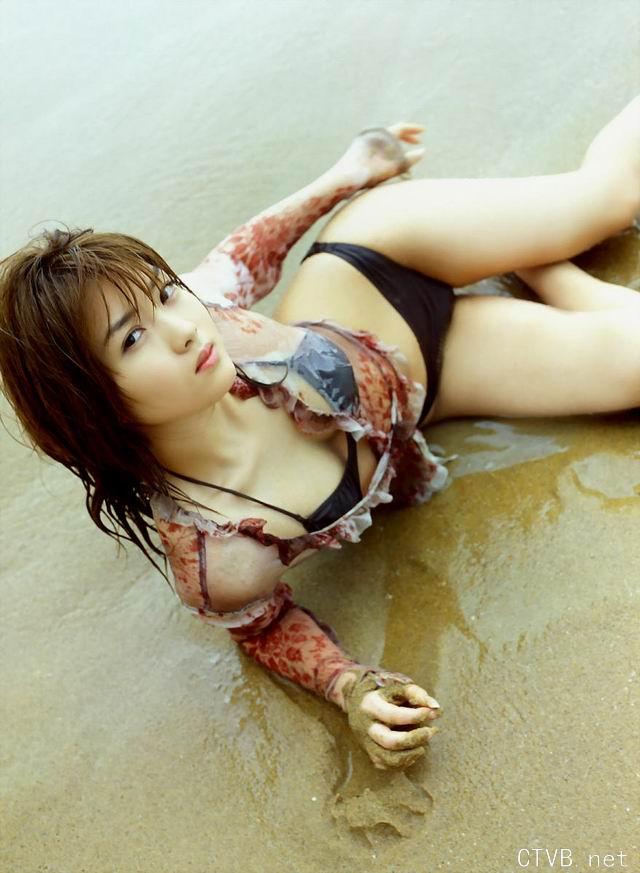 美腿车模 - 街拍韩国美胸车模MM近拍 - 1.jpg