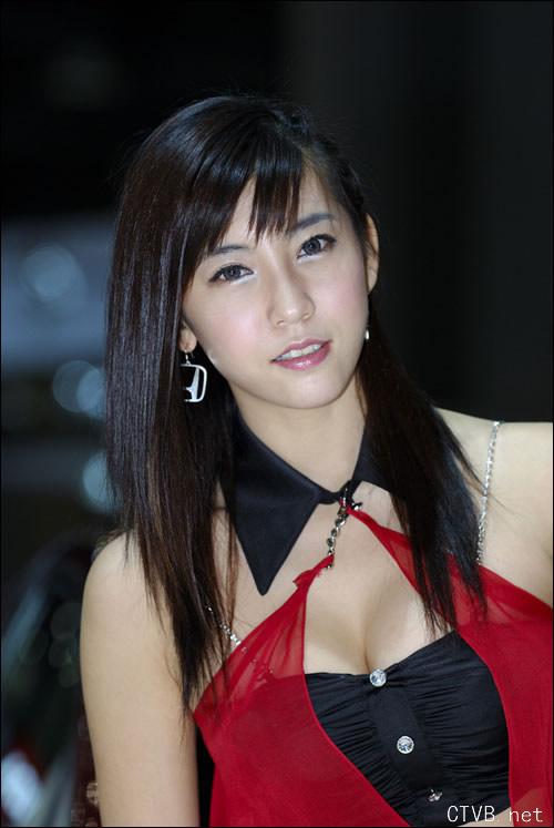 美腿车模 - 街拍韩国美胸车模MM近拍 - 7.jpg