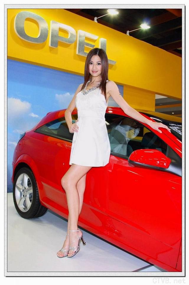 美腿车模 - 穿白裙子的美腿车模 - 3.jpg