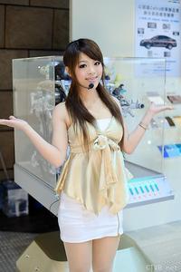 美腿车模 - 短裙加上白靴超性感美腿车模 - 16.jpg