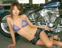 美腿车模 - 骑摩托车的车模小姐 - 4.jpg